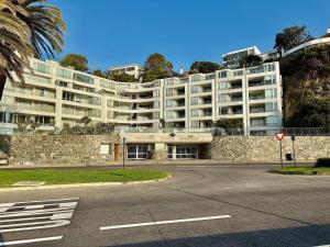 Hermoso depto en Av Marina primera linea al mar