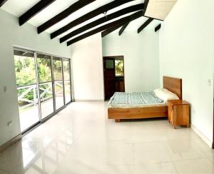 Dominical Beach 15 min Private Retreat Casa Grande