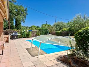 Villas Villa with pool in Taradeau : photos des chambres