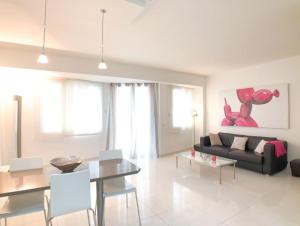 2 pièces Luxueux en face du Martinez et Croisette