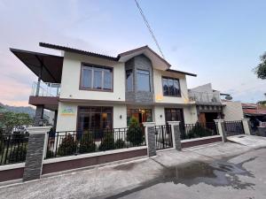 Villa Munjul Indah - Majalengka