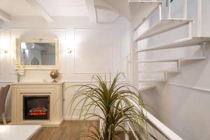 Modern Oasis Near Mdina with Rooftop Pool & View