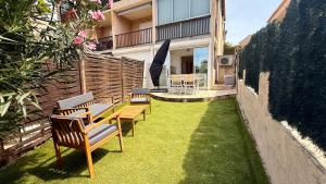 Studio avec jardin parking wifi climatisation