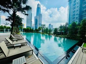 Agile Residence Near TRX