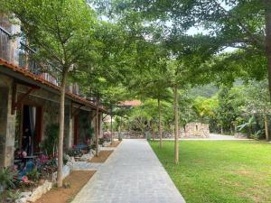 Villa Xiav - Flipside Adventures