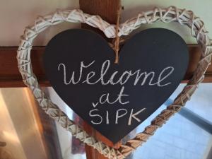 Šipk -FREE-PARKING-BREAKFAST-TERRACE