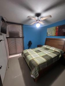 Departamento a 3 calles del malecon