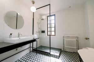Maisons d'hotes La Maison du Prevot : photos des chambres