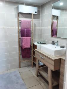 Maisons de vacances EVGmazetsyurt piscine lapicholine : photos des chambres