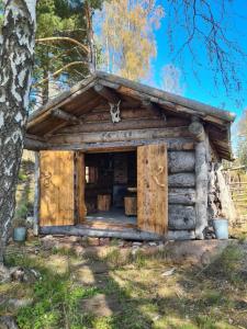 Västanro - Avskild stuga på en ö med bastu