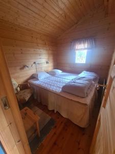 Västanro - Avskild stuga på en ö med bastu