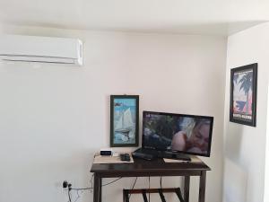 #7 Beach Front Private Room