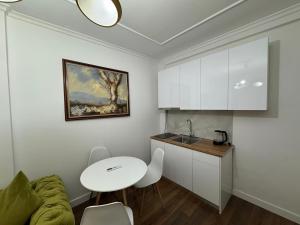 Central apartment Tirana - Объекты без категории в городе Тирана