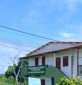 Casa na Praça de Serra Grande
