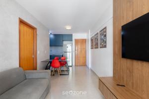 Apto c varanda a 500m da Praia - EII0304