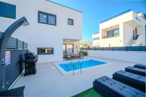 New - Luxury Villa Angel - private pool