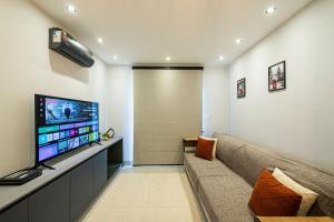 SHB • Praiamar Shopping | Praia a Poucos Passos