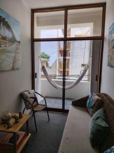 Casa Entre Rocas y Veleros