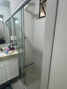 Asa Norte 704 - 2 Suítes com Garagem para 2 carros