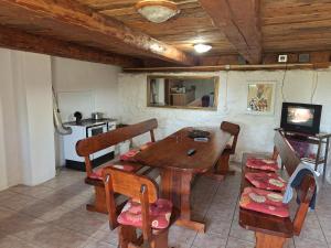 Žabljak izdavanje kuce