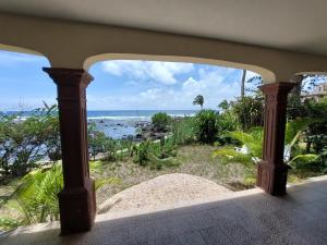 Villa pied dans leau Pointe aux Piments