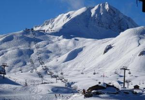 Résidence Adret - Appartement 6 personnes à Arc 1600 proche des pistes et des commerces. MAE-7893