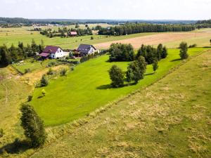 STREFA RELAKSU nad jeziorem z JACUZZI Mazury