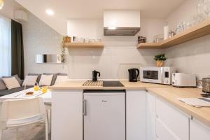 Urban Nest - Member of the Funhouse Group