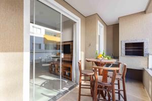 Apartamento Aconchegante na Praia de Bombas