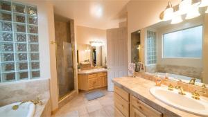 Summer Special-Pinetop Cabin-Great 4 Family