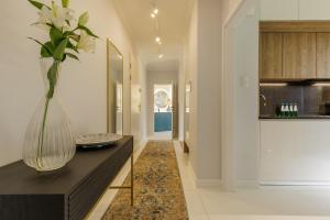 Blue Portova Apartment