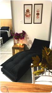 Studio Art - Apartamento climatizado - Prédio a beira-mar, com jacuzzi e piscina - Praia de Armação