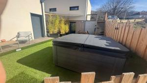 Appartements 40 m2 apartment with jacuzzi, 4 people : photos des chambres