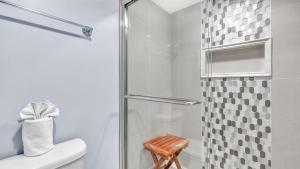 Low Floor - Remodeled - Beachfront - FLPCB65