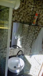 Recanto da Margo 3, casa com acesso a cachoeira