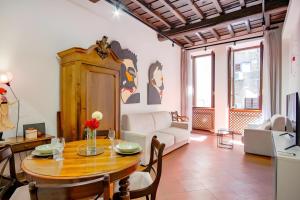 Elegantis Eat Pray and Love in Rome - Near Navona Square and Campo de Fiori