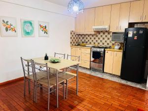 Monterrico Polo Aparts 6 - DPTO CON 3 CAMAS FRENTE EMBAJADA USA