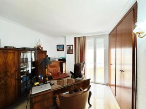 Coastal Comfort Stylish Stay Near the Black Sea