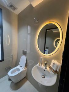 شقة أنيقة في الخبر غرفتين نوم وصالة حي الحمراء بيتك الثاني