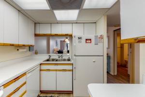 Sea Colony - 204 Brandywine House Rd