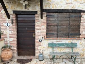 UMBRIA, "Casa Sagrantina" con PISCINA e pergolato