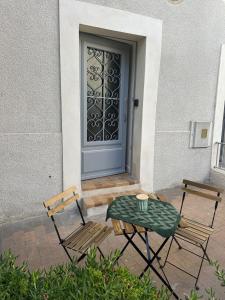 LÉchappée Belle Studio