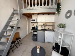 Appartements Urban-Mezza Spot - Lyon Valmy - Wi-Fi & Metro : photos des chambres