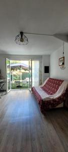 Confortable maison avec terrasse à La Londe dans le Var