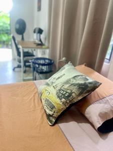 Amplia habitación con balcón y baño privado