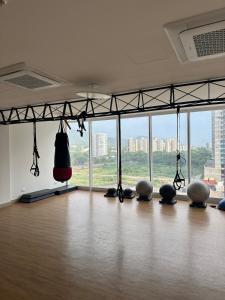 Luxury suite 10th floor near the beach