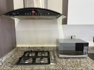 Apartment Close to the Beach with Pool