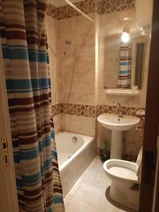 شقة في المعادي الجديدة بالقاهرة قرب كارفور