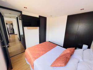 Suba Pinar-piso 7 con ascensor-WiFi 450 mbps-Lavadora Secadora