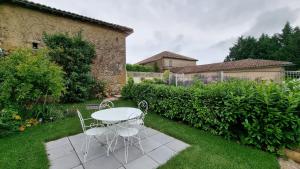 Maisons de vacances Maison avec grange & piscine vue sur les Pyrenees : photos des chambres